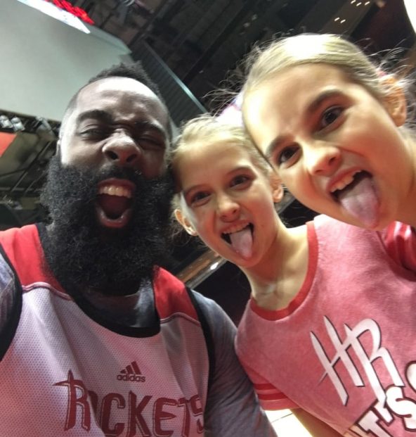 5d5413616e4961a27406a97f_James-Harden-and-Pera-Girls-copy-p-800